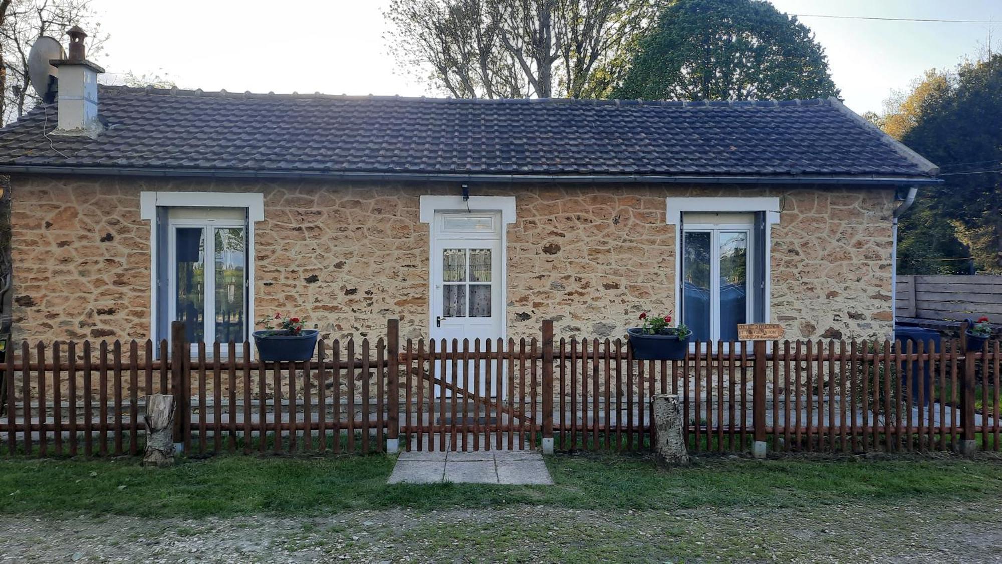 Gite Du Chateau De Chambonnieres Le Plessis-Feu-Aussoux Buitenkant foto